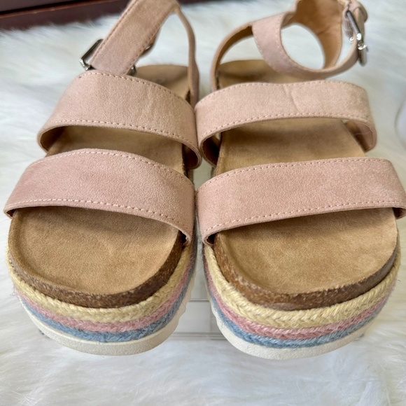 Art Class Agatha Ankle Buckle Footbed Platform Pink Espadrille Sandals Size 4Y - Picture 9 of 12